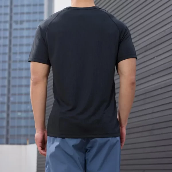Unisex dri fit t shirts for men and women solid color black fabric 150G cube mesh 100% polyester 4